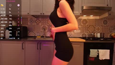 Snapshot of juicyydrip chatting on November 12, 4:51 pm Juicy online show from November 12, 4:51 pm