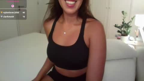 Juju online show from June 17, 8:10 pm