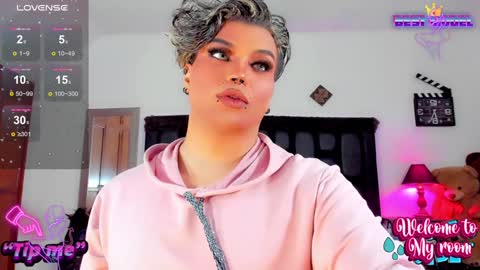 Jujubee online show from December 21, 3:42 pm