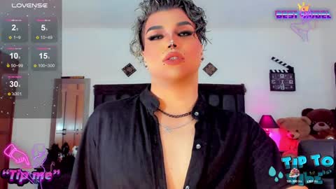 Jujubee online show from January 13, 2:00 pm