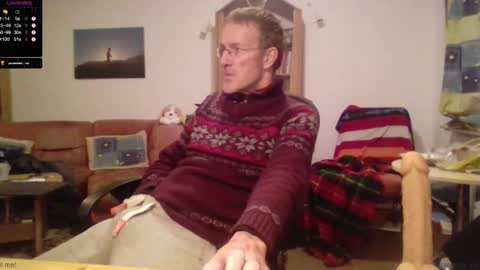 Snapshot of juka14 chatting on December 1, 7:36 pm Call me Juka here - onlyfans juka14 online show from December 1, 7:36 pm