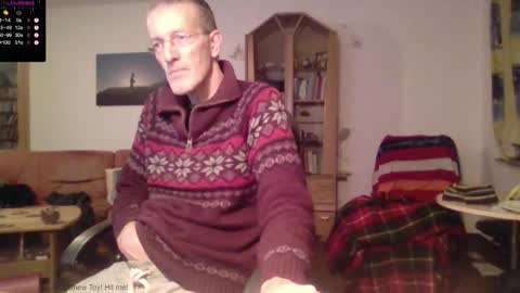 Snapshot of juka14 chatting on December 25, 10:16 pm Call me Juka here - onlyfans juka14 online show from December 25, 10:16 pm