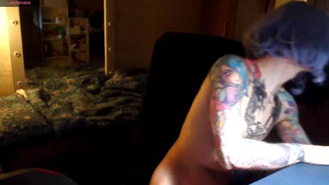 Julia online show from March 26, 7:19 pm