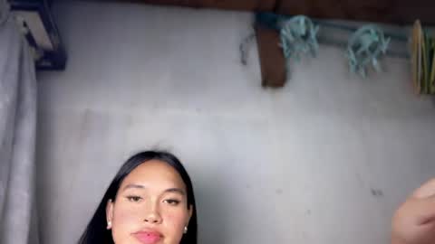 Jules online show from June 8, 1:28 am