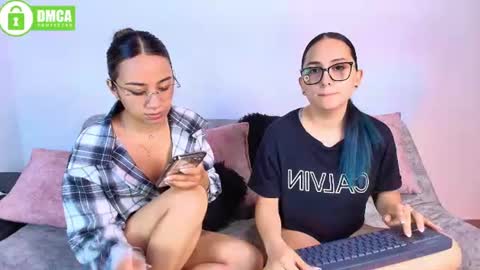 Jules and Gia online show from June 9, 6:41 pm