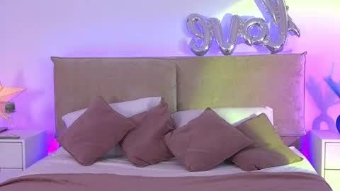 Jules Nightt online show from July 29, 9:46 pm