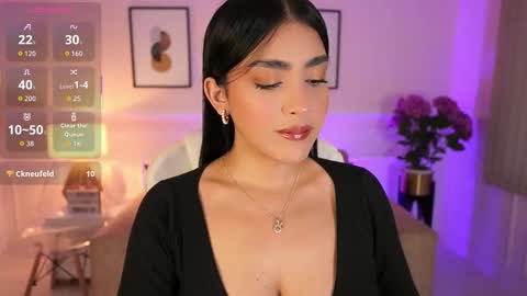 Snapshot of julesbennet chatting on October 17, 11:57 am Jules Bennett online show from October 17, 11:57 am