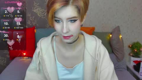 Jules online show from December 9, 1:07 am