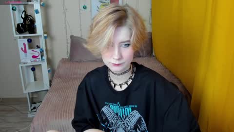 Jules online show from January 15, 1:23 am