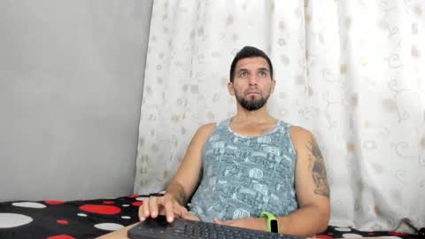 juleslake2 online show from September 21, 1:24 pm