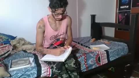 Julfigo online show from December 5, 11:38 am