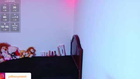 Juliana online show from November 16, 2:06 am