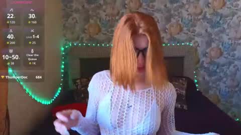 Snapshot of juli_ginger chatting on June 10, 6:23 am Julia online show from June 10, 6:23 am