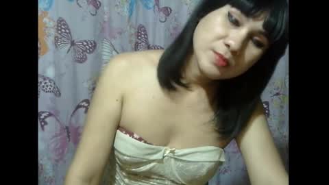 Snapshot of julia111987 chatting on March 27, 1:22 pm JULIA online show from March 27, 1:22 pm