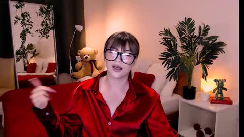 Snapshot of julia485262 chatting on June 4, 8:37 pm julia485262 online show from June 4, 8:37 pm