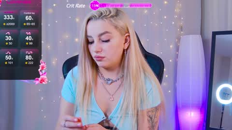 julia__bunny online show from January 18, 9:34 pm