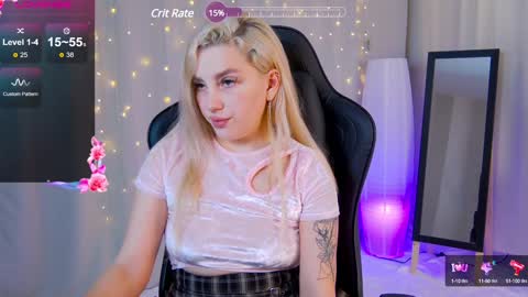 julia__bunny online show from January 20, 12:25 am