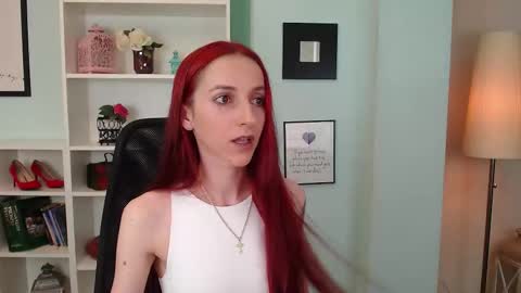 Snapshot of julia__jae chatting on September 13, 5:51 am JuliaJae online show from September 13, 5:51 am