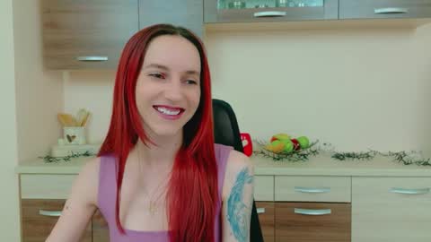 JuliaJae online show from May 1, 5:34 am