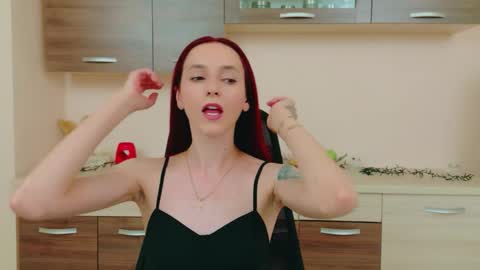 JuliaJae online show from June 4, 12:22 pm
