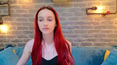 JuliaJae online show from July 5, 4:41 am