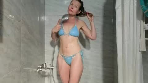 Snapshot of julia_giulia chatting on October 20, 10:16 am julia_giulia online show from October 20, 10:16 am