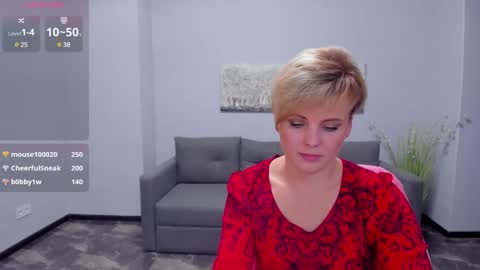 Julia online show from January 22, 4:44 pm