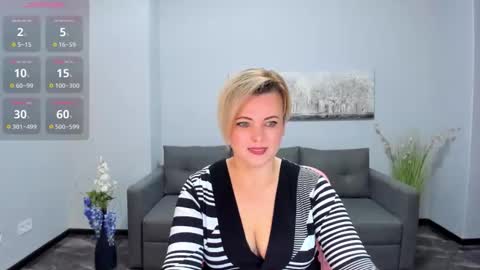 Julia online show from November 20, 7:19 am