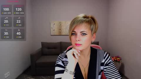 Julia online show from February 1, 7:18 am