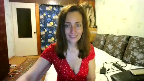 Snapshot of juliaa_foxi chatting on December 22, 8:14 pm juliaa_foxi online show from December 22, 8:14 pm