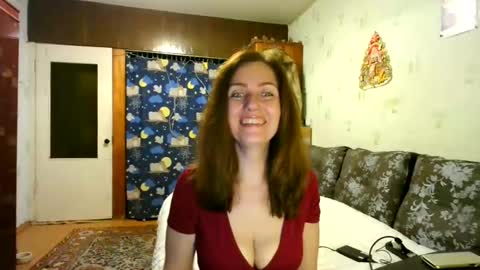 Snapshot of juliaa_foxi chatting on January 17, 6:23 pm juliaa_foxi online show from January 17, 6:23 pm