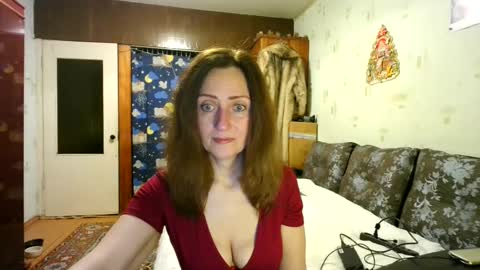 Snapshot of juliaa_foxi chatting on February 6, 6:46 pm juliaa_foxi online show from February 6, 6:46 pm