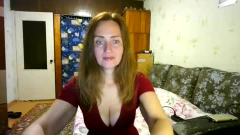 Snapshot of juliaa_foxi chatting on September 13, 7:13 pm juliaa_foxi online show from September 13, 7:13 pm