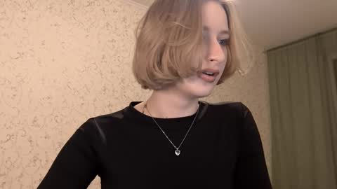 Kate online show from March 5, 5:31 pm