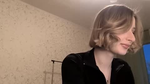 Kate online show from March 10, 4:12 pm