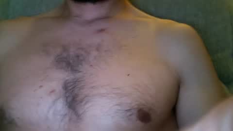 Snapshot of julian38000 chatting on July 1, 1:40 am julian38000 online show from July 1, 1:40 am