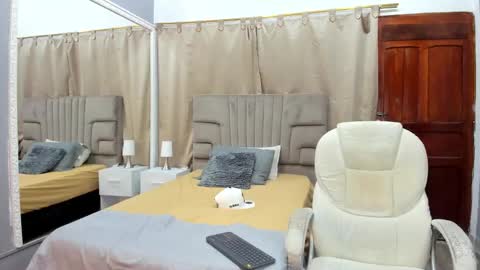 Snapshot of julian_billy chatting on January 11, 11:34 am julian billy online show from January 11, 11:34 am