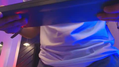 JULIAN  online show from March 3, 11:16 am