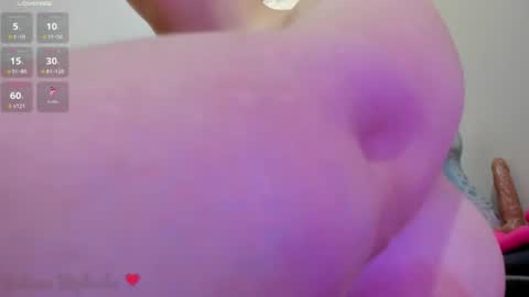 Juliana online show from June 25, 7:07 pm