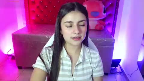 juliana_diamond_ online show from July 9, 3:10 am