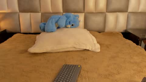 Snapshot of juliana_js_ chatting on January 30, 11:45 pm juliana_js_ online show from January 30, 11:45 pm