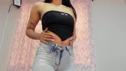 Juliana online show from September 27, 2:11 pm