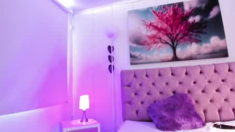  JULIANA CASTRO online show from January 14, 2:43 pm