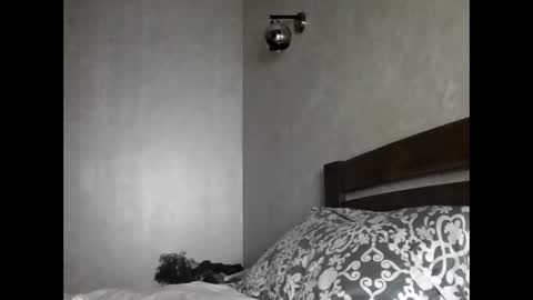 julianagold1 online show from November 22, 6:18 pm