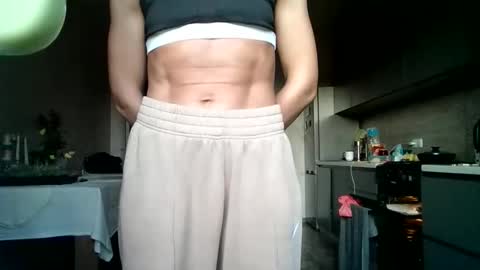 julianagold1 online show from May 8, 5:18 pm