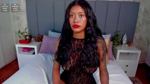 Snapshot of julianamiller chatting on November 9, 2:32 am juli online show from November 9, 2:32 am