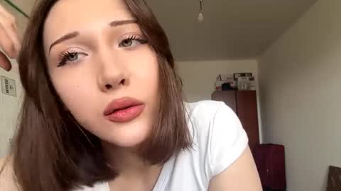 Kira online show from March 28, 8:14 am