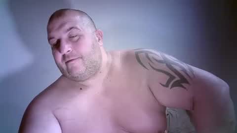 Juliano online show from November 1, 1:51 am