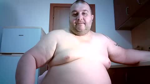Snapshot of julianoparno chatting on July 4, 1:12 am Juliano online show from July 4, 1:12 am