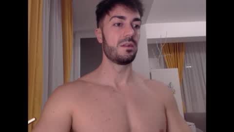 Snapshot of julianroyce chatting on November 20, 12:22 am JulianRoyce online show from November 20, 12:22 am